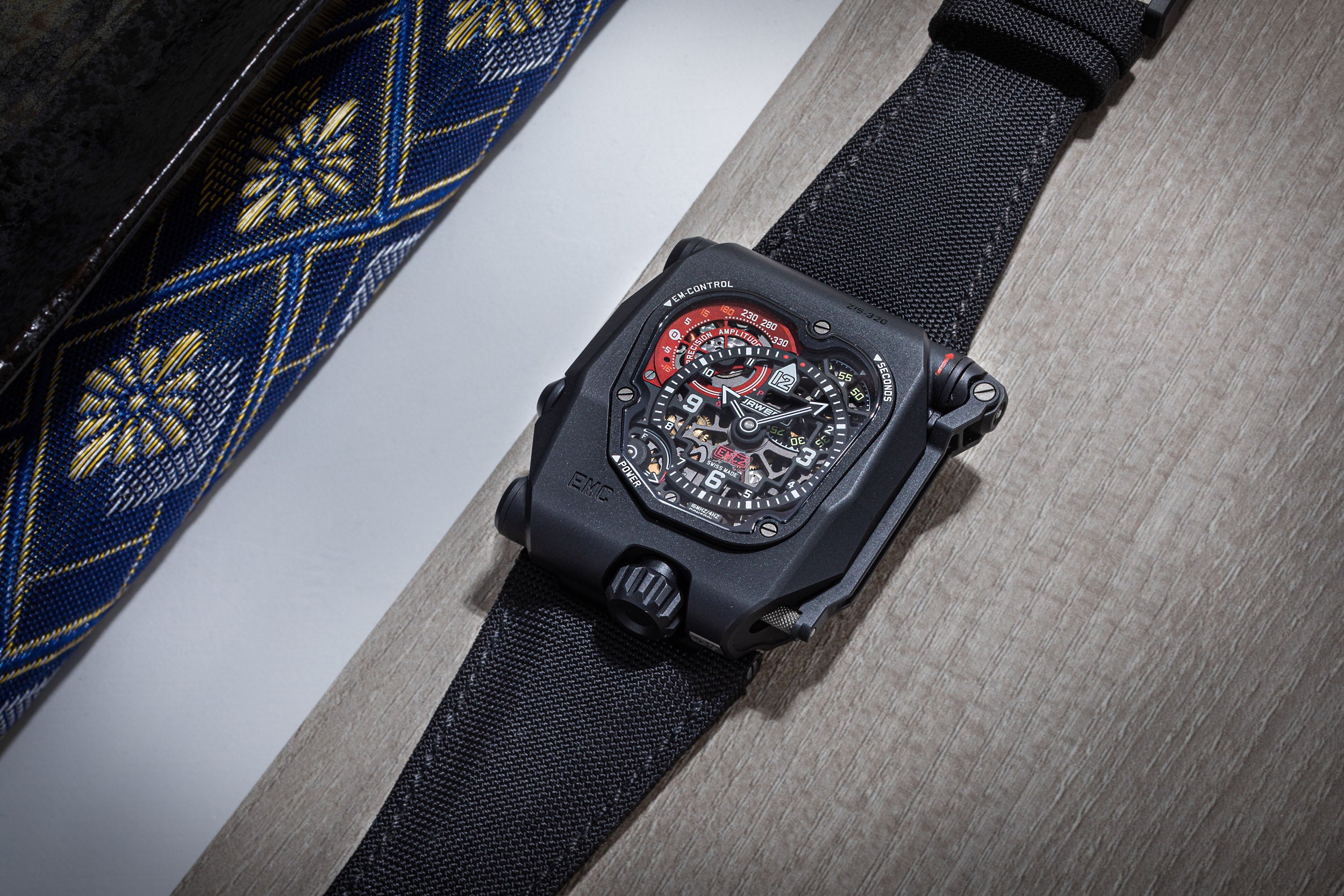 Urwerk EMC Time Hunter X-Ray