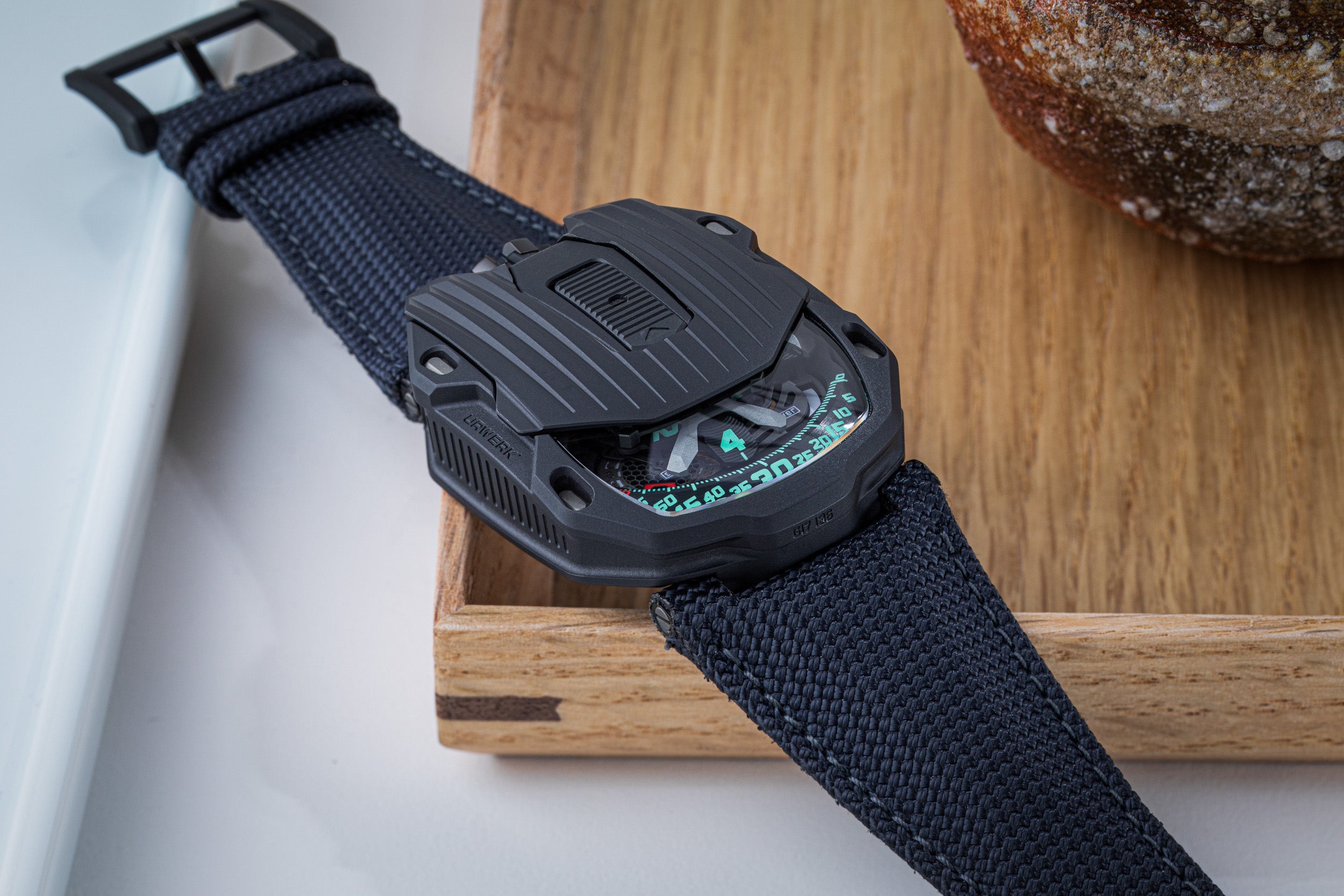 Urwerk UR-105CT Kryptonite